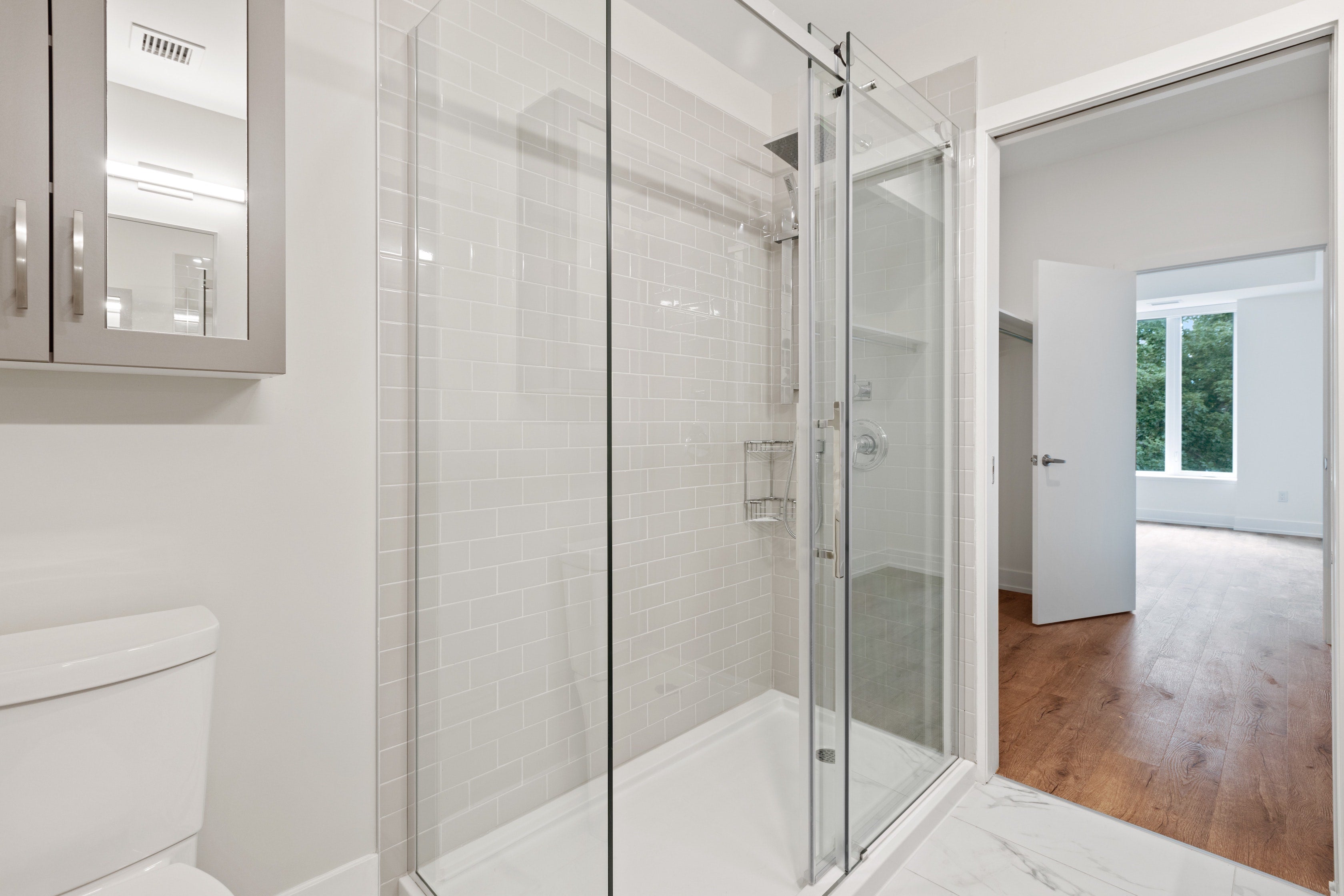 Choosing Shower Enclosures Design Trends